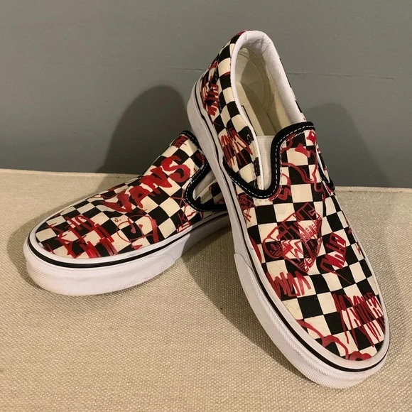 Vans Classic Slip On Crew Checkerboard Red
VN04BV31IW Skate Shoes - Picture 2 of 7